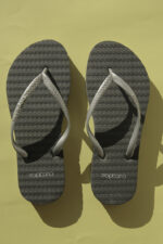 FLIP FLOPS GREY