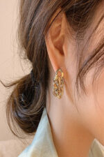 STERLING SILVER NEEDLE CHAIN EARRINGS GOLD - Image 4