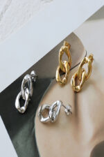 STAINLESS STEEL CHAIN EARRINGS GOLD - Image 7