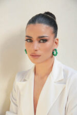 LEATHER WOOVEN C SHAPE SILVER NEEDLE HOOPS GREEN