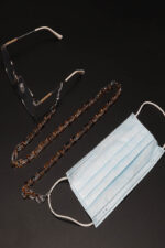 ACRYLIC SUNGLASSES CHAIN BROWN - Image 3