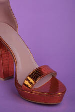 METALIC BRONZE PLATFORM SANDALS - Image 3