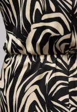 DESIREE PRINTED KNOT DRESS - Image 4