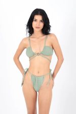 TOP TRIANGLE WITH TIE UNDER BUST SHIRRED MINT