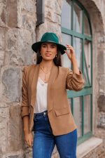 BLAZER WITH RUSHED SLEEVES CAMEL