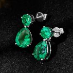 CRYSTAL EARRINGS GREEN - Image 5