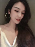 METAL HOOP EARRINGS