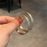 METAL HOOP EARRINGS - Image 4