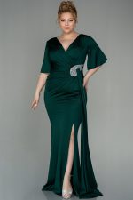 LOUELLA PLUS SIZE DRESS BY AMINA MURR GREEN