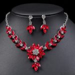 CRYSTAL STATEMENT NECKLACE EARRINGS SET