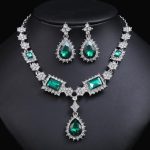 NECKLACE EARRINGS SET GREEN