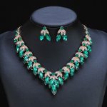 NECKLACE EARRINGS SET GREEN
