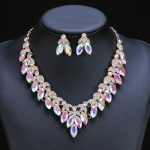 NECKLACE EARRINGS SET PINK