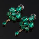 GLASS CRYSTAL EARRINGS GREEN