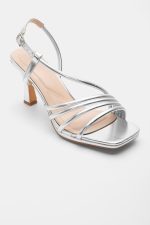 8CM HEELED SILVER HEELS - Image 4