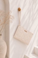 MEDIUM CLUTCH BAG 30X23CM BEIGE - Image 2