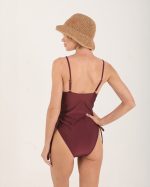 ONE PIECE SQUARE NECK WITH ADJUSTABLE SIDES SHINY BURGUNDY - Image 3