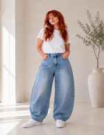 JEANS BAREL STYLE WITH RHINESTONES LIGHT WASH - Image 2